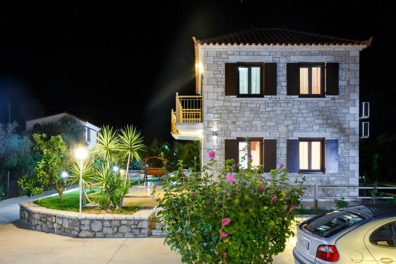 Glyfada Villas || Parálion Ástros Exteriér fotografie