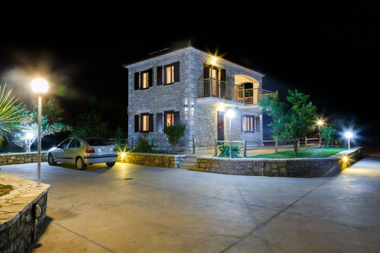 Glyfada Villas || Parálion Ástros Exteriér fotografie